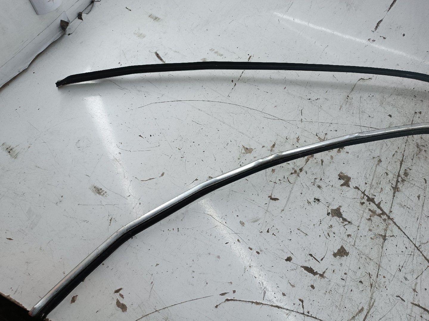 Friso do Tejadilho AUDI A4 Avant (8D5, B5) | 94 - 02 Imagem-4