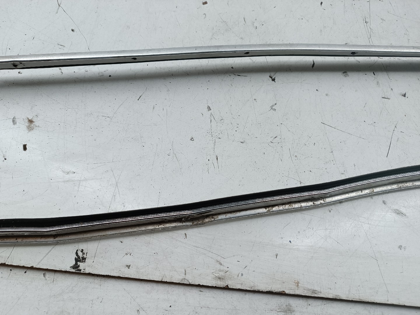 Friso do Tejadilho AUDI A4 Avant (8D5, B5) | 94 - 02 Imagem-6