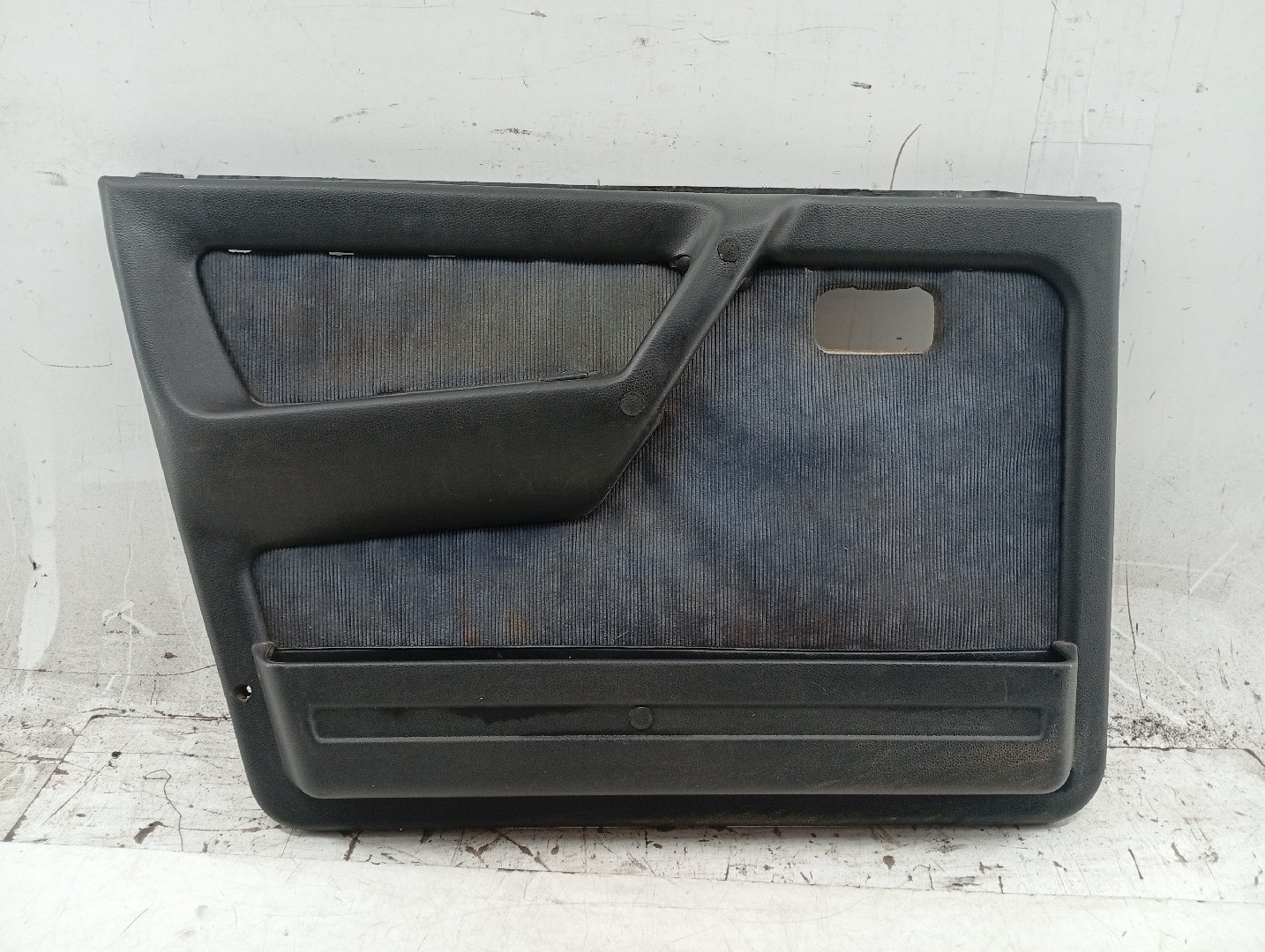 Quartela de porta frente esquerda FIAT UNO (146_) | 83 - 06 Imagem-1