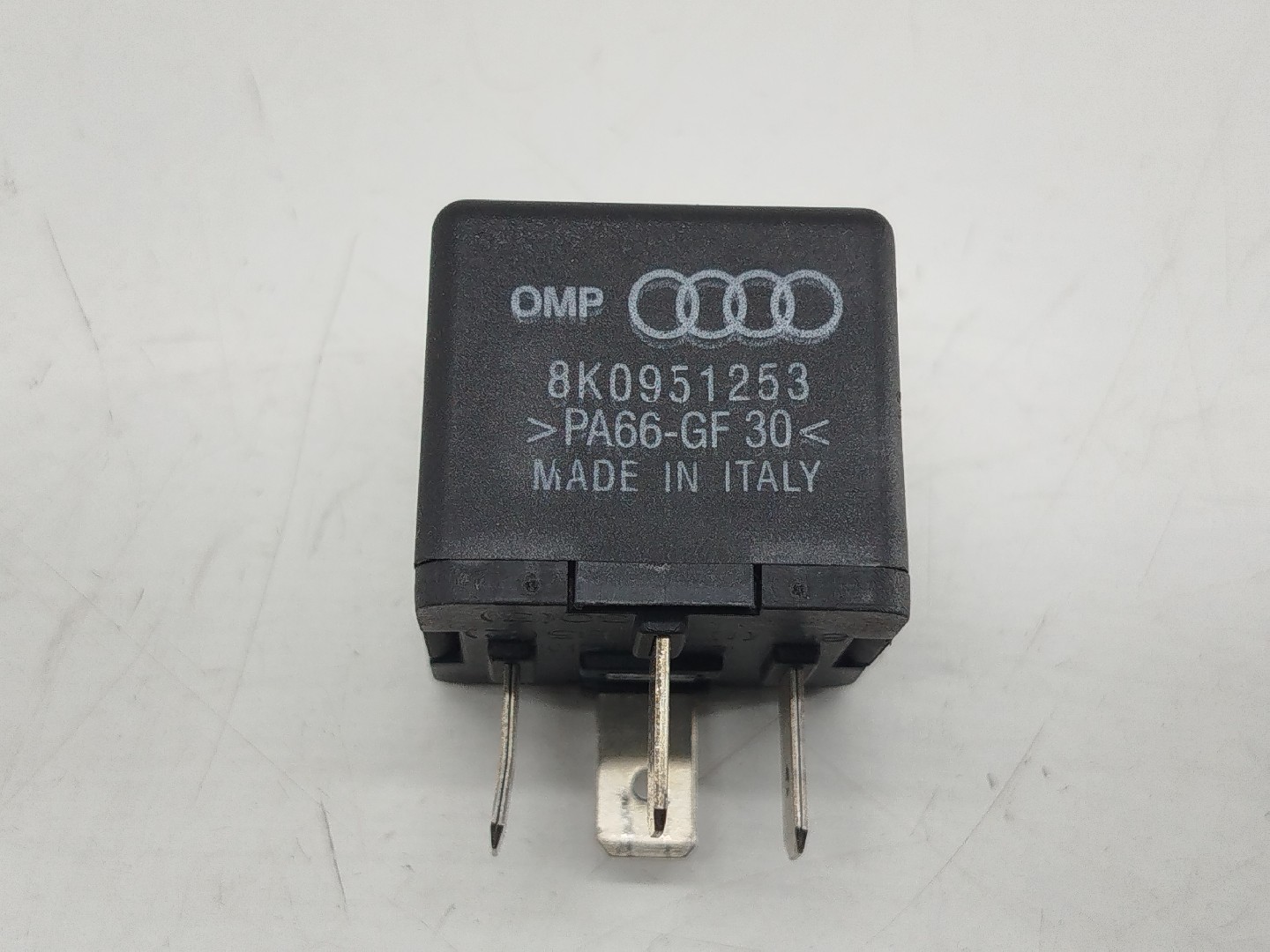 Relés VOLKSWAGEN POLO (6R1, 6C1) | 09 -  Imagem-1