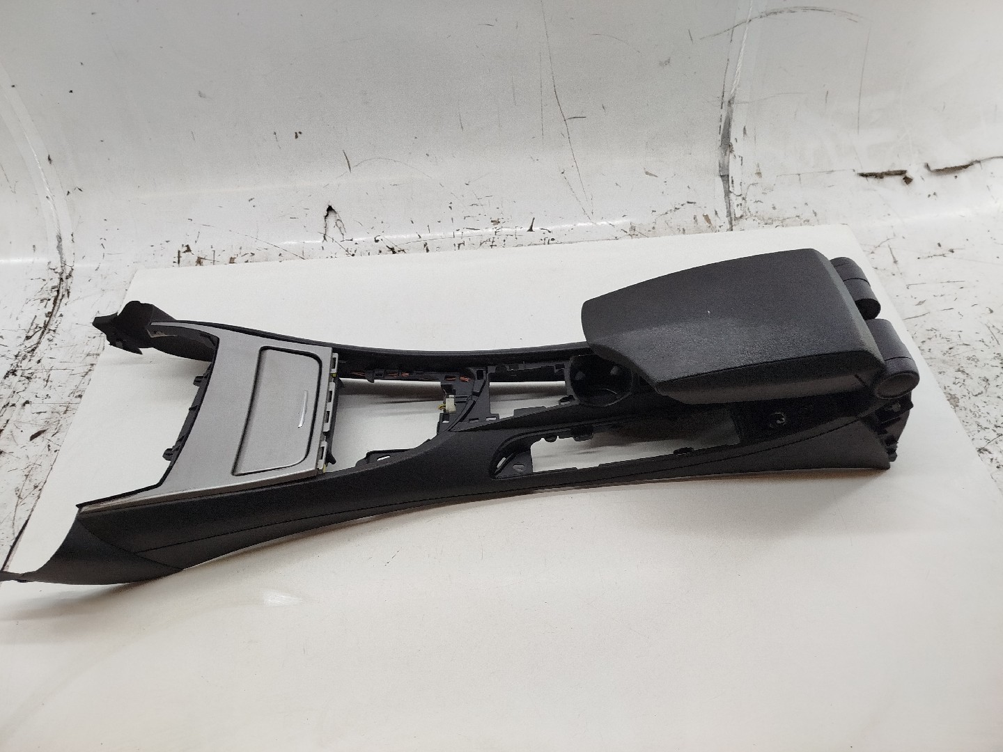 Consola de apoio de braço BMW 1 (E87) | 03 - 13