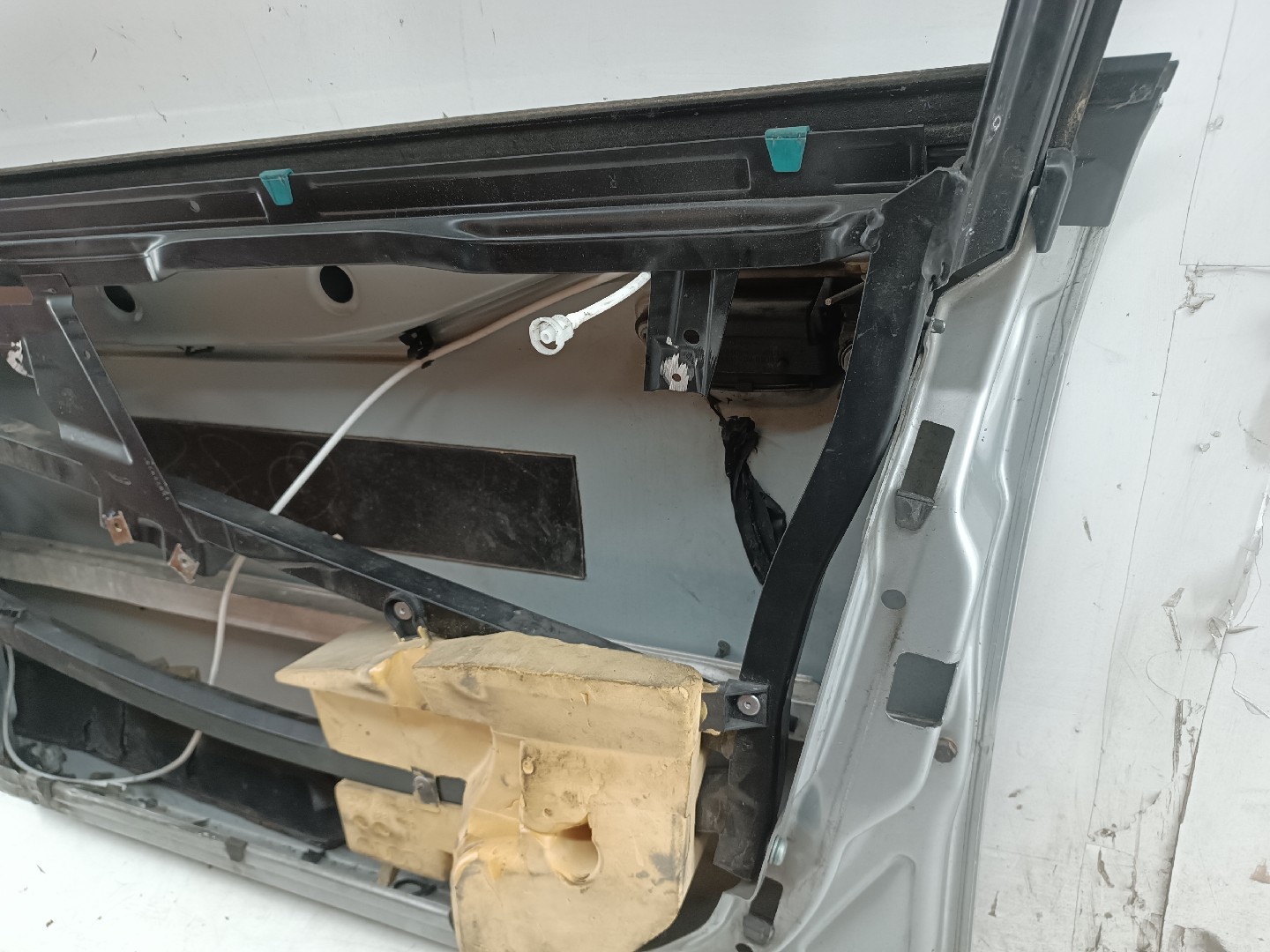 Porta Frente Direita AUDI A4 Avant (8D5, B5) | 94 - 02 Imagem-4