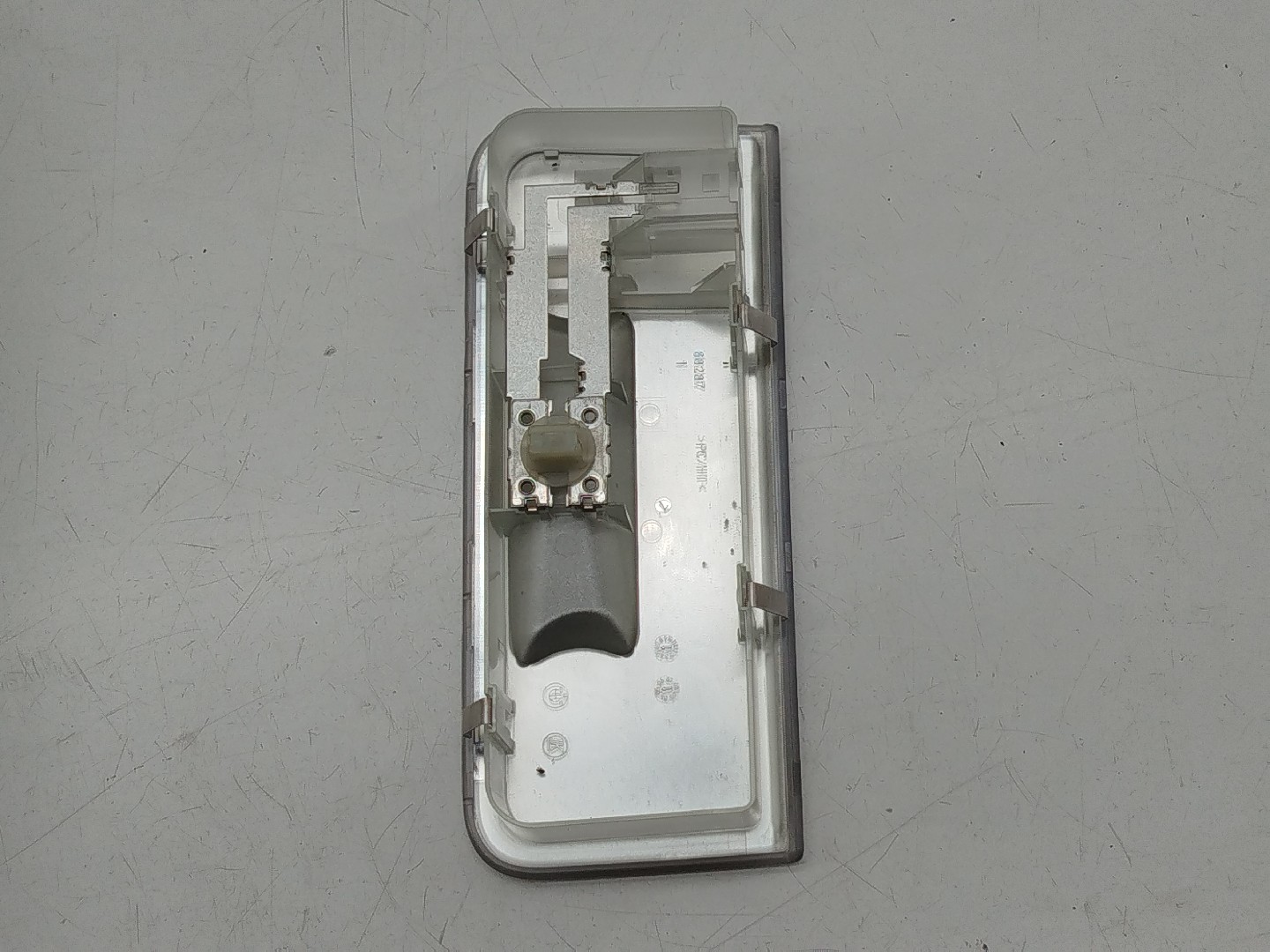 Luz interior BMW 1 (E87) | 03 - 13 Imagem-3