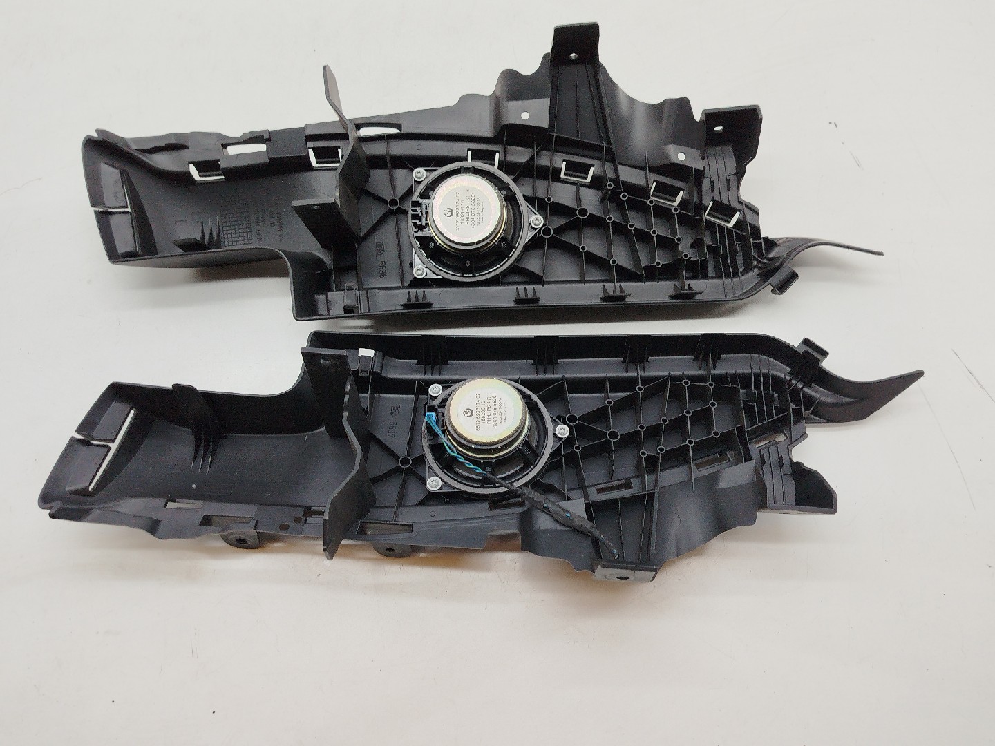 Acabamento esq/drt de mala(plásticos) BMW 1 (E87) | 03 - 13 Imagem-4