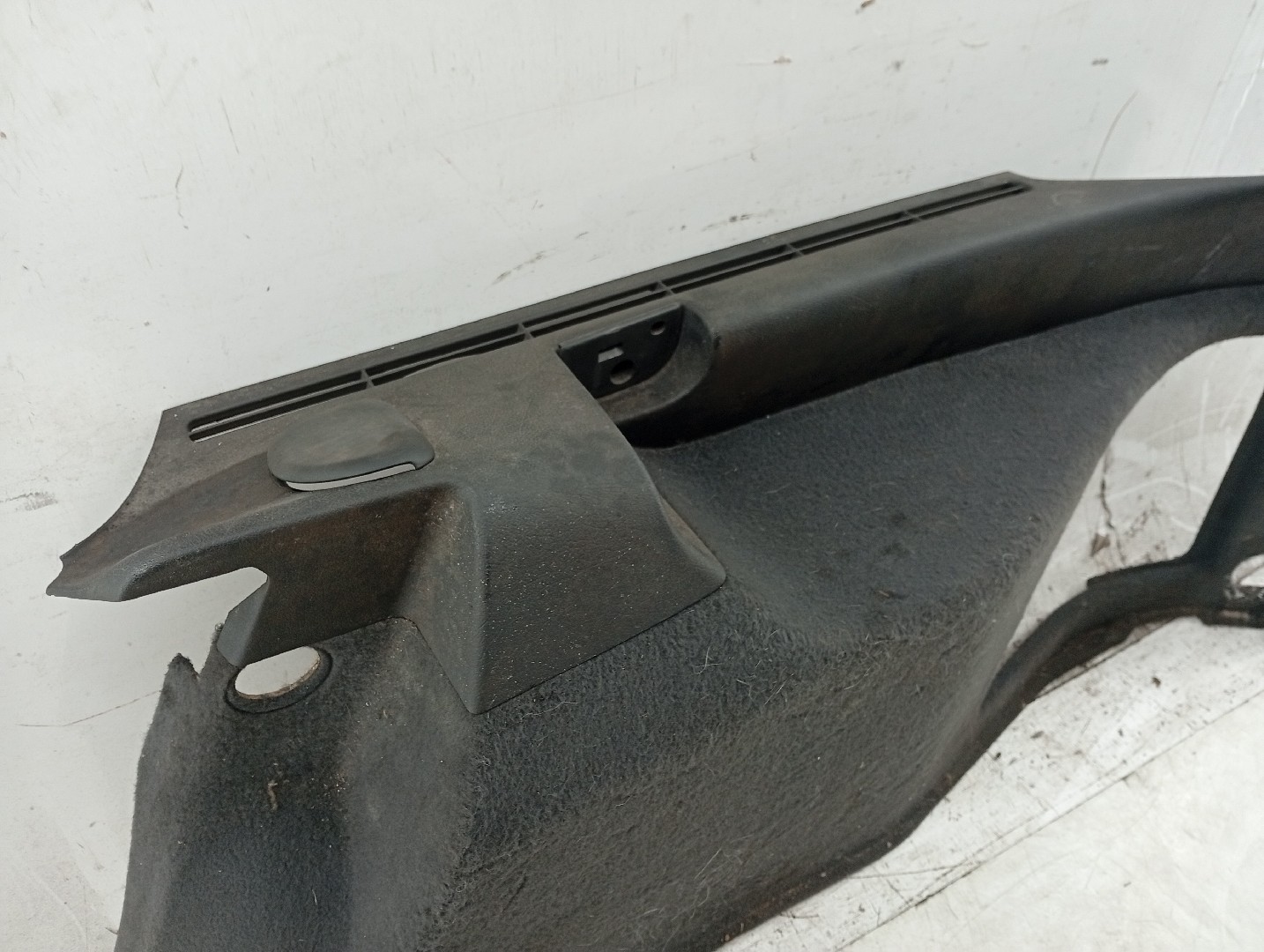 Acabamento de mala AUDI A4 Avant (8D5, B5) | 94 - 02 Imagem-6