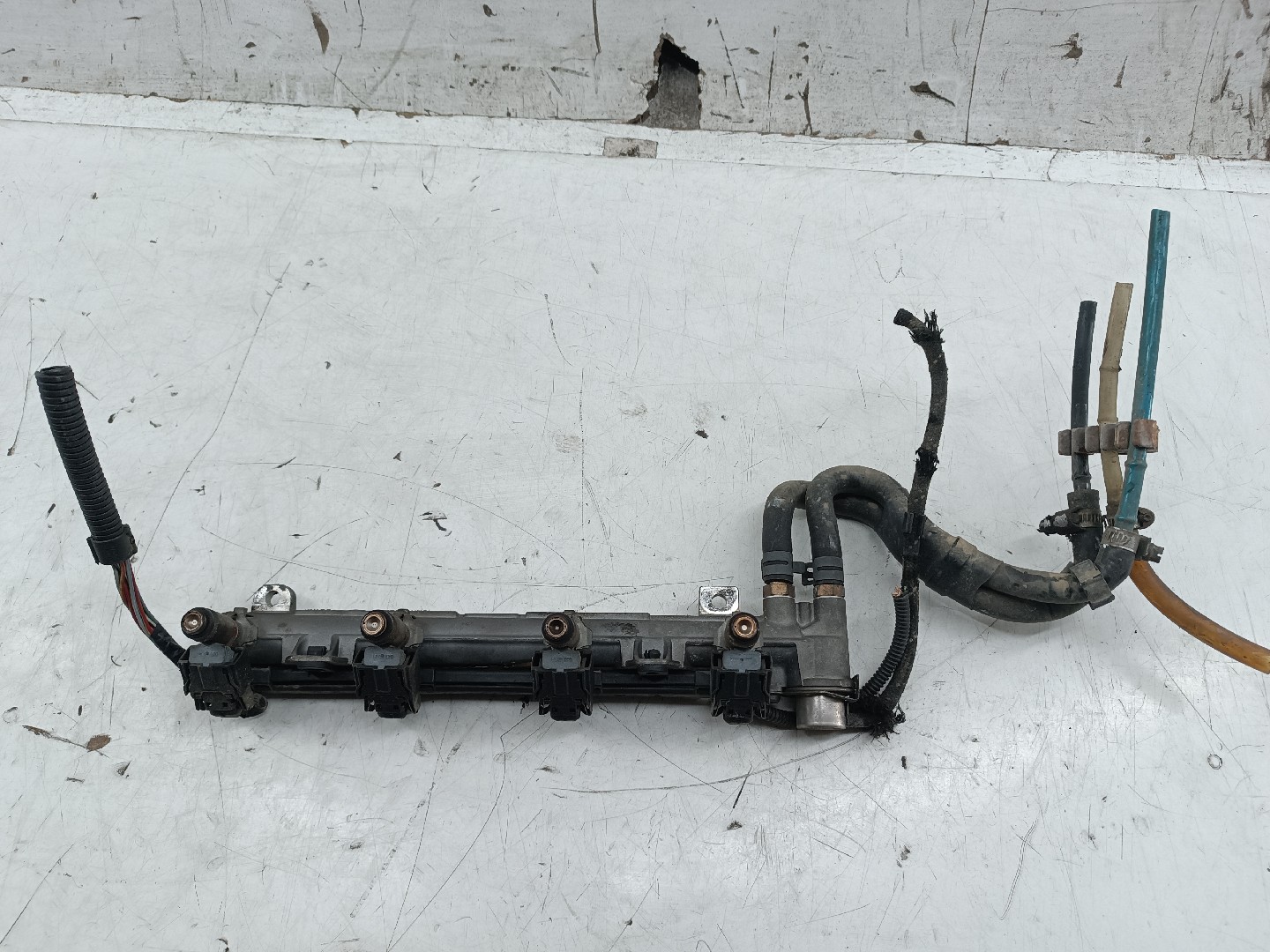 Regua de injeção VOLKSWAGEN POLO (6N1) | 94 - 99 Imagem-5