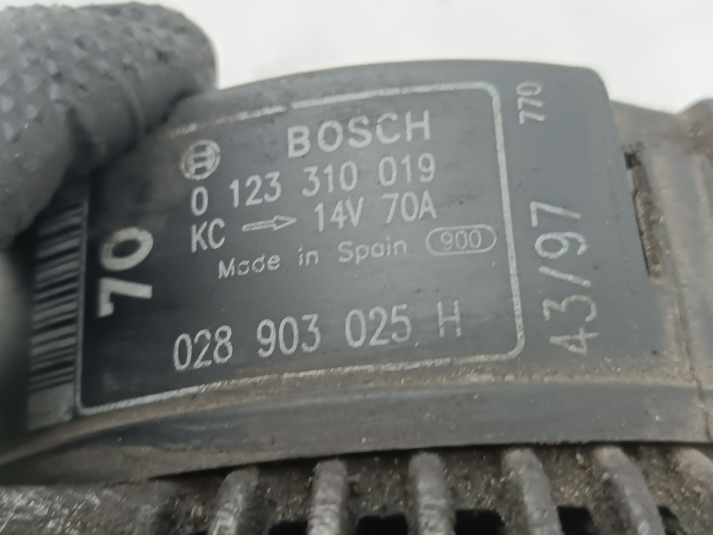 Alternador VOLKSWAGEN POLO (6N1) | 94 - 99 Imagem-1