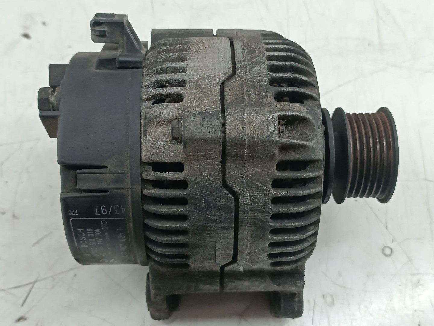 Alternador VOLKSWAGEN POLO (6N1) | 94 - 99