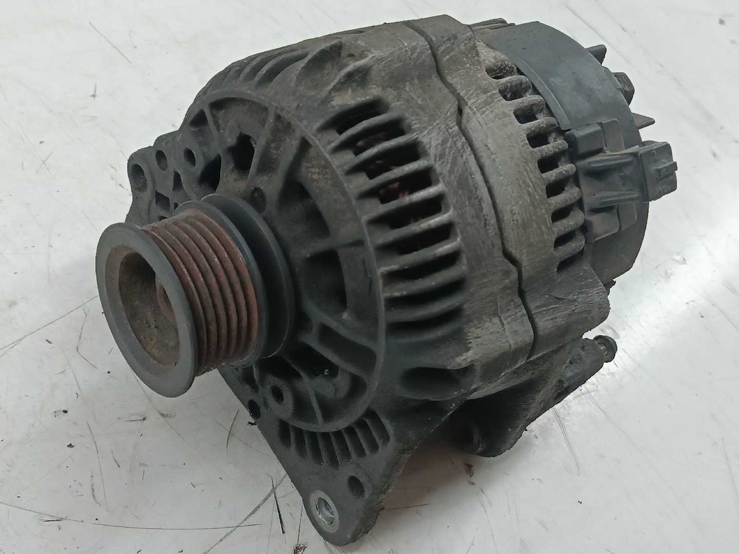 Alternador VOLKSWAGEN POLO (6N1) | 94 - 99 Imagem-4