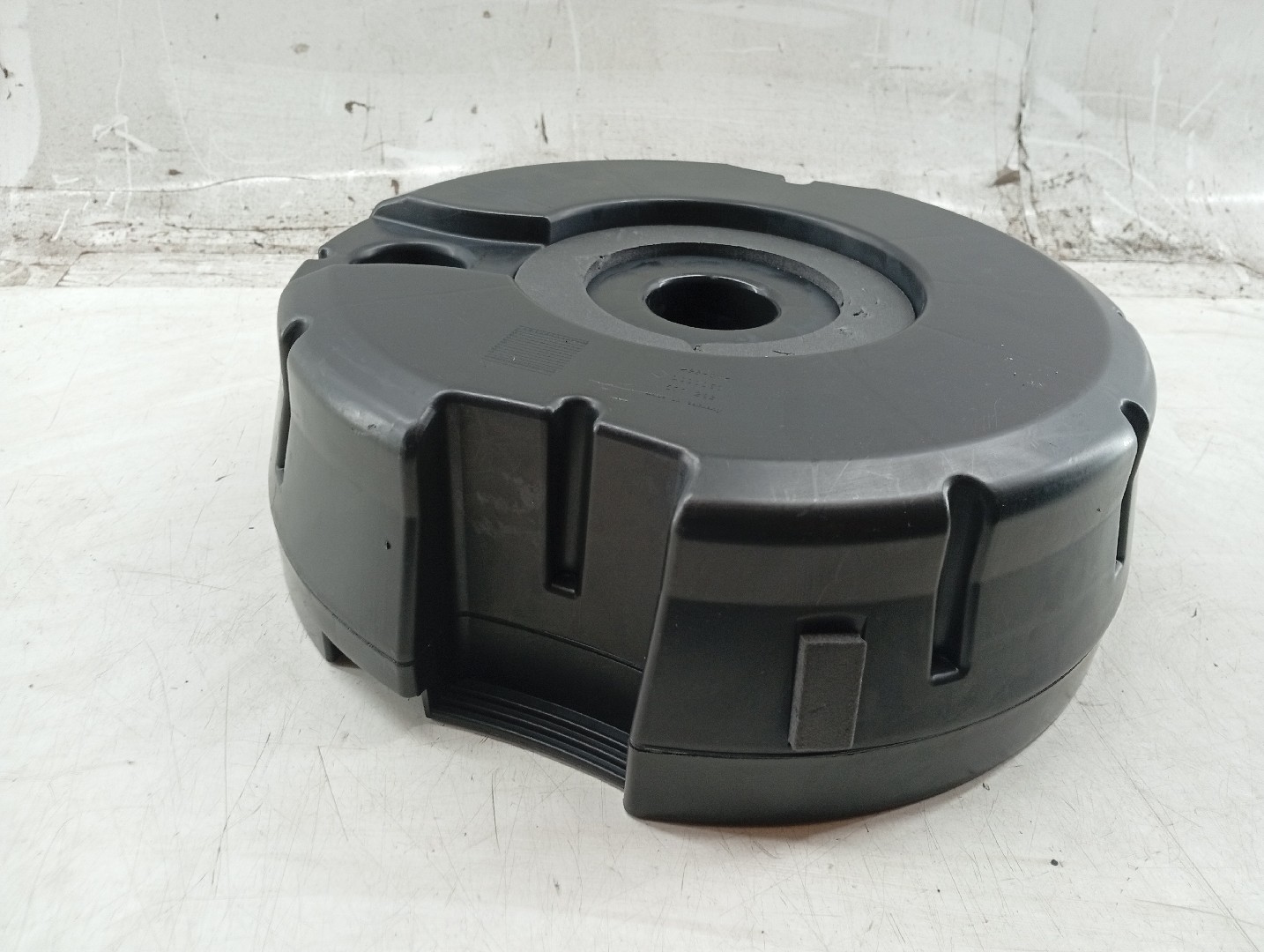 Subwoofer AUDI Q5 (8RB) | 08 - 17 Imagem-1