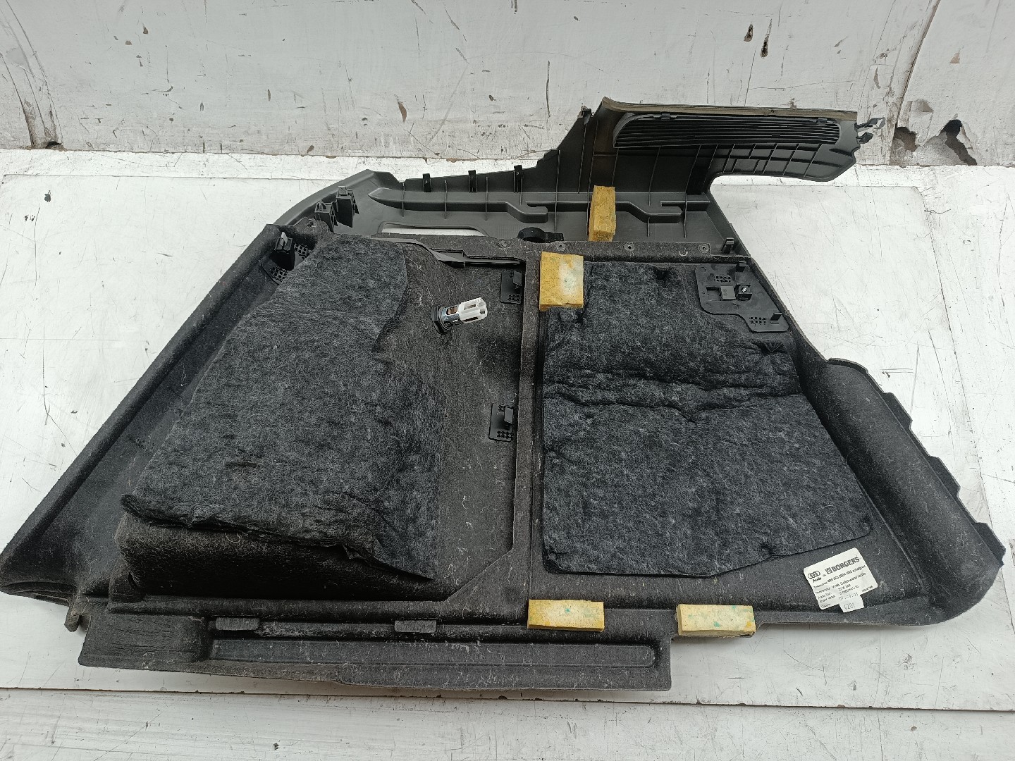 Acabamento de mala AUDI Q5 (8RB) | 08 - 17