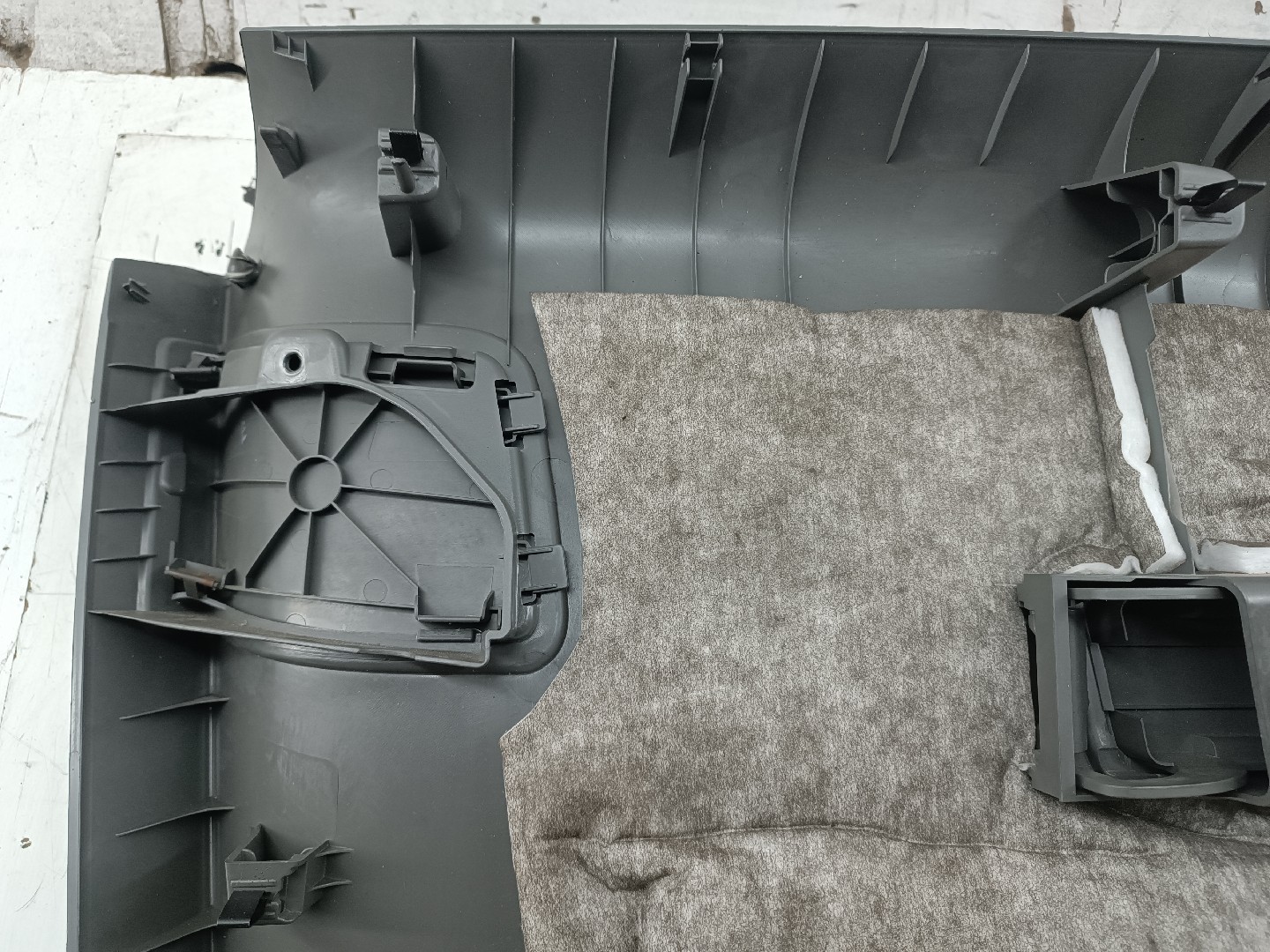 Quartela / Forra Tampa Mala AUDI Q5 (8RB) | 08 - 17 Imagem-4