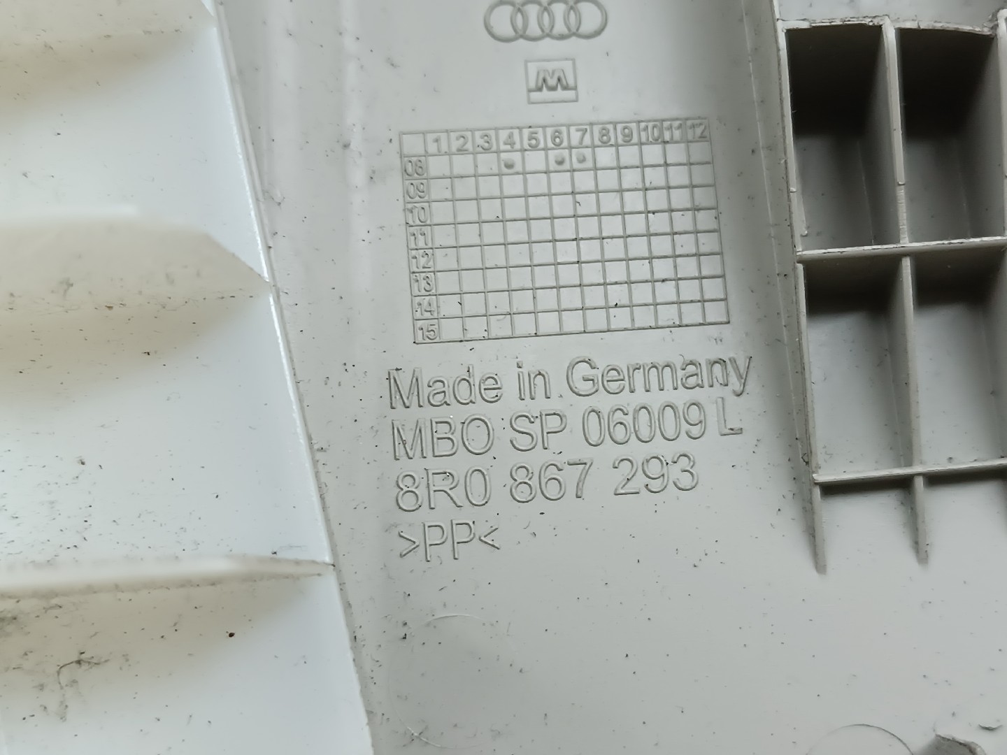 Moldura de pilar B AUDI Q5 (8RB) | 08 - 17 Imagem-2