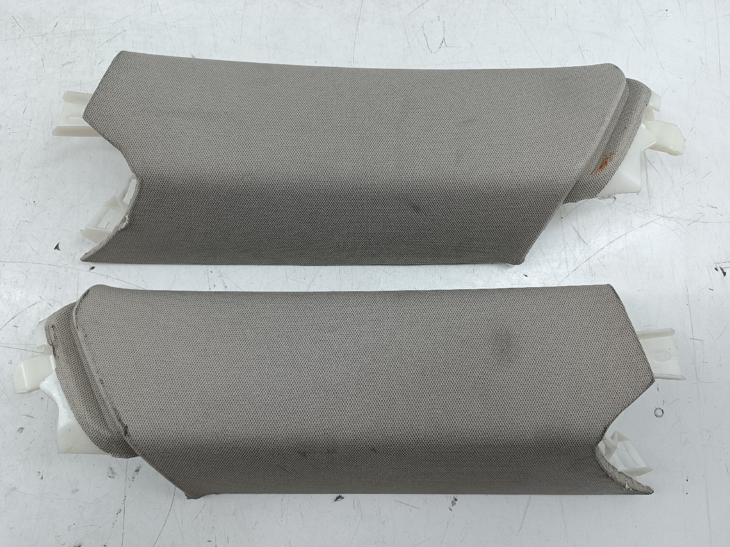 Moldura de pilar C AUDI Q5 (8RB) | 08 - 17 Imagem-5