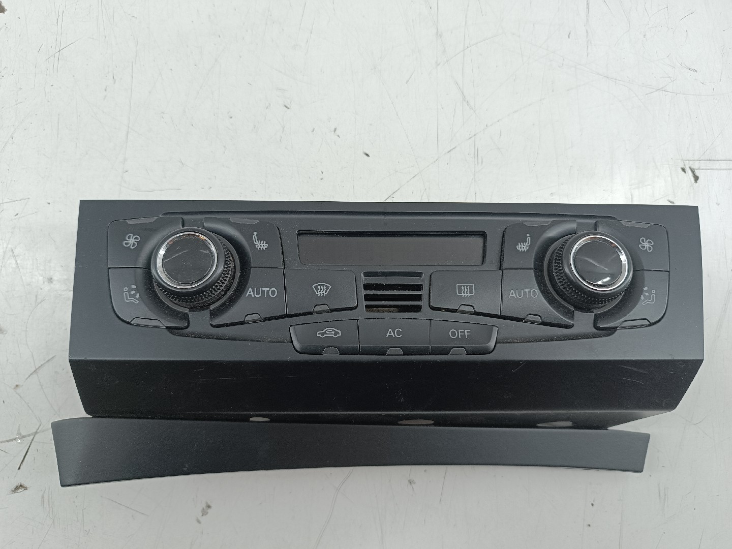 Comutador de Sofagem / Ar Condicionado AUDI Q5 (8RB) | 08 - 17 Imagem-5