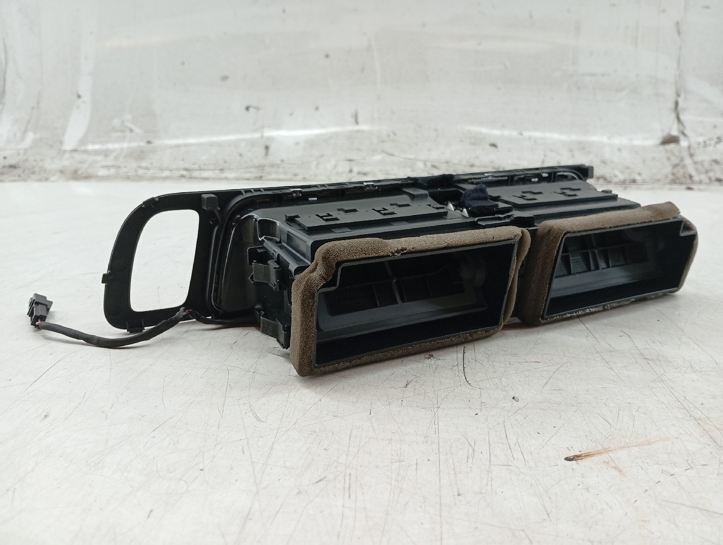 Difusor de ar central AUDI Q5 (8RB) | 08 - 17 Imagem-3