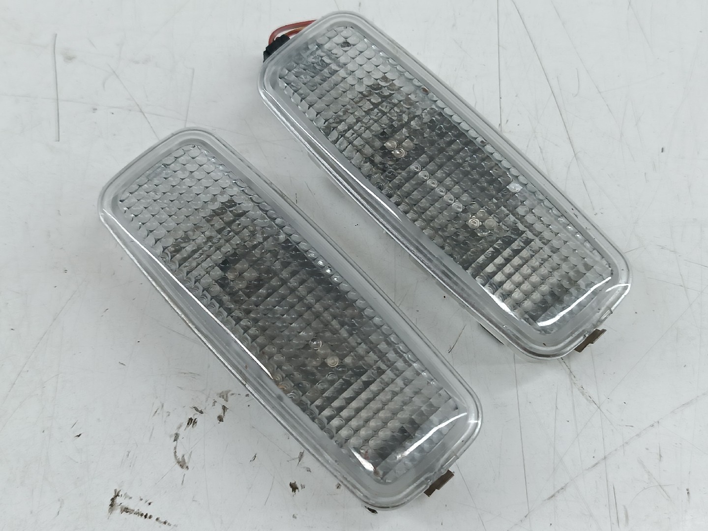 Luz de cortesia AUDI Q5 (8RB) | 08 - 17 Imagem-3