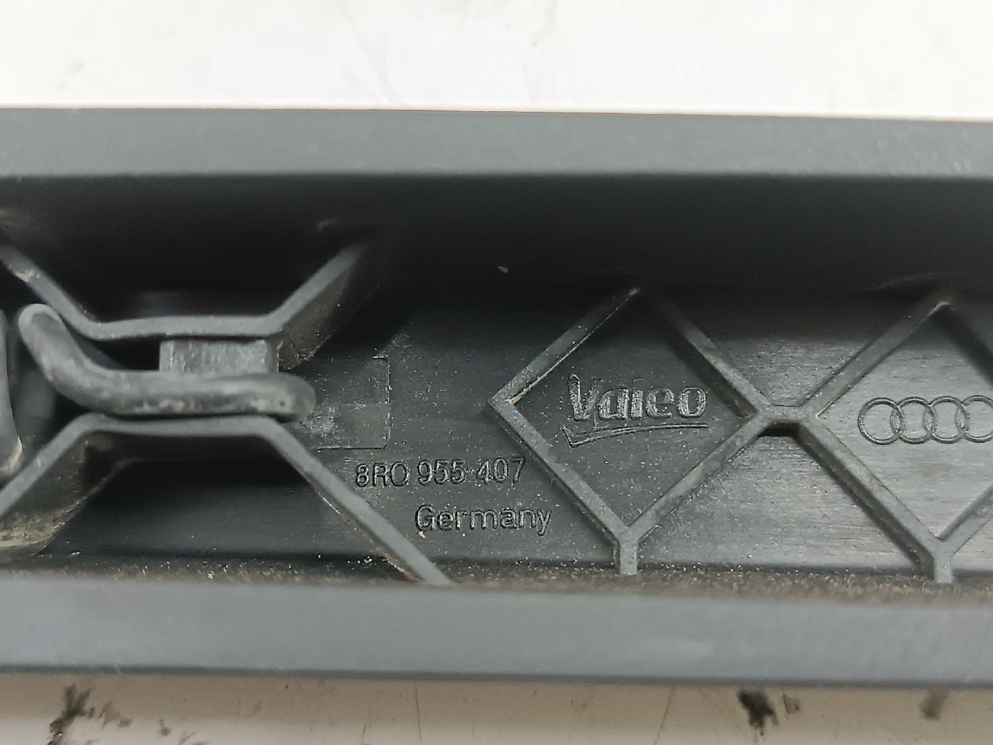 Braço da escova traseira AUDI Q5 (8RB) | 08 - 17 Imagem-1