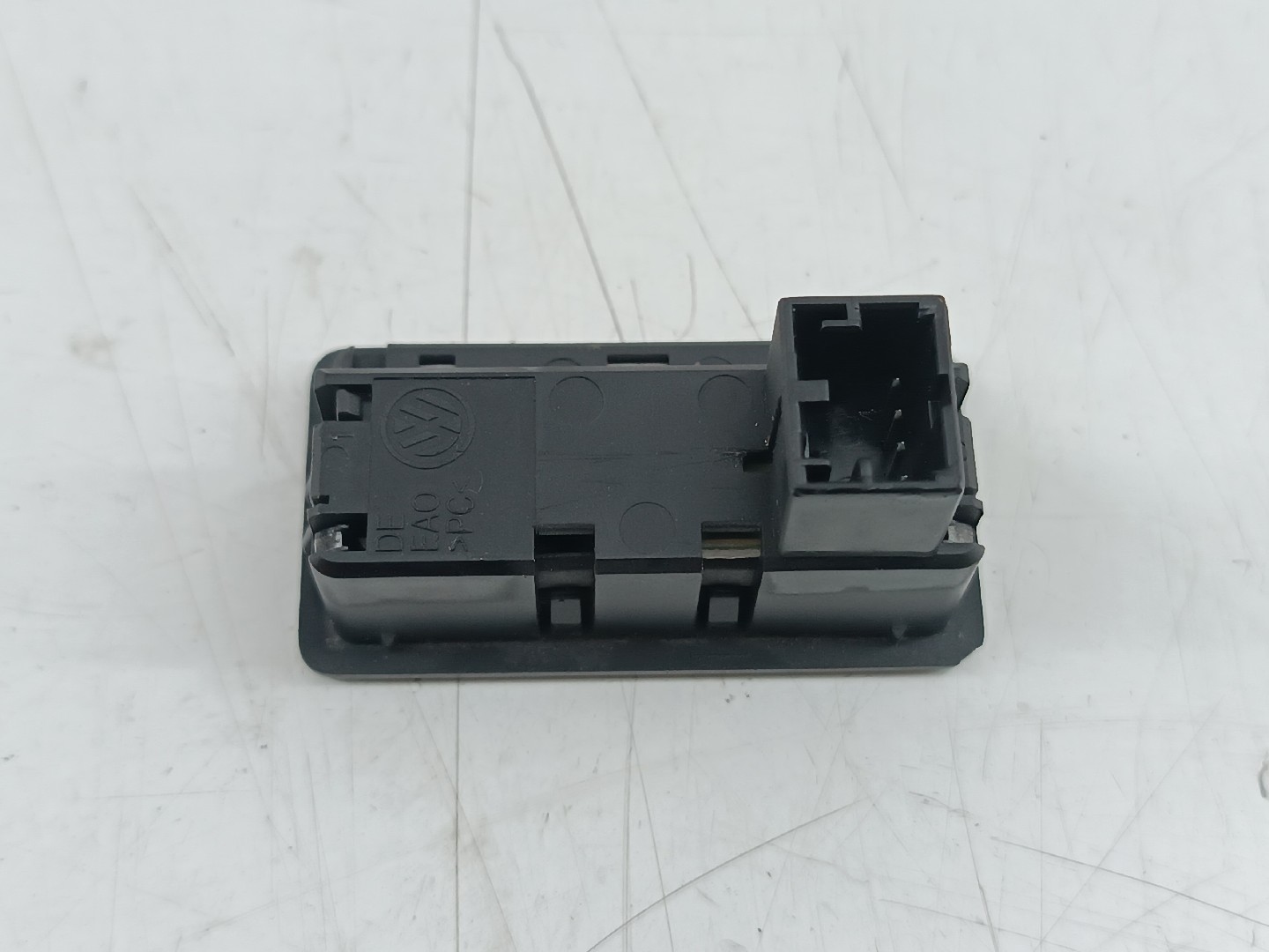 Botão de abertura da mala AUDI Q5 (8RB) | 08 - 17