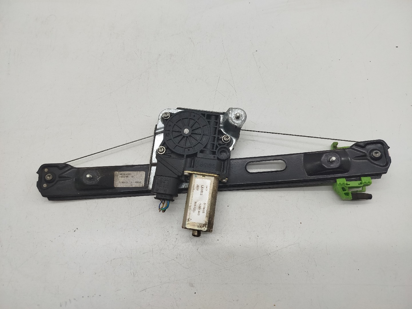 Motor e elevador de vidro trás direito BMW 1 (E87) | 03 - 13