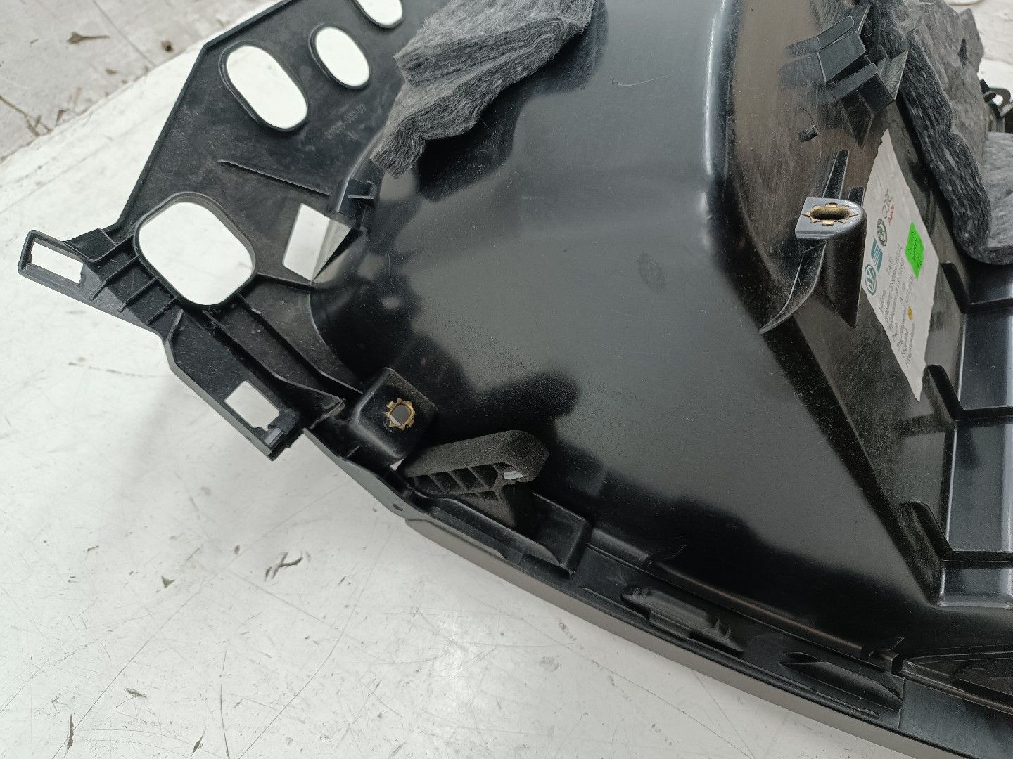 Porta luvas AUDI Q5 (8RB) | 08 - 17 Imagem-3