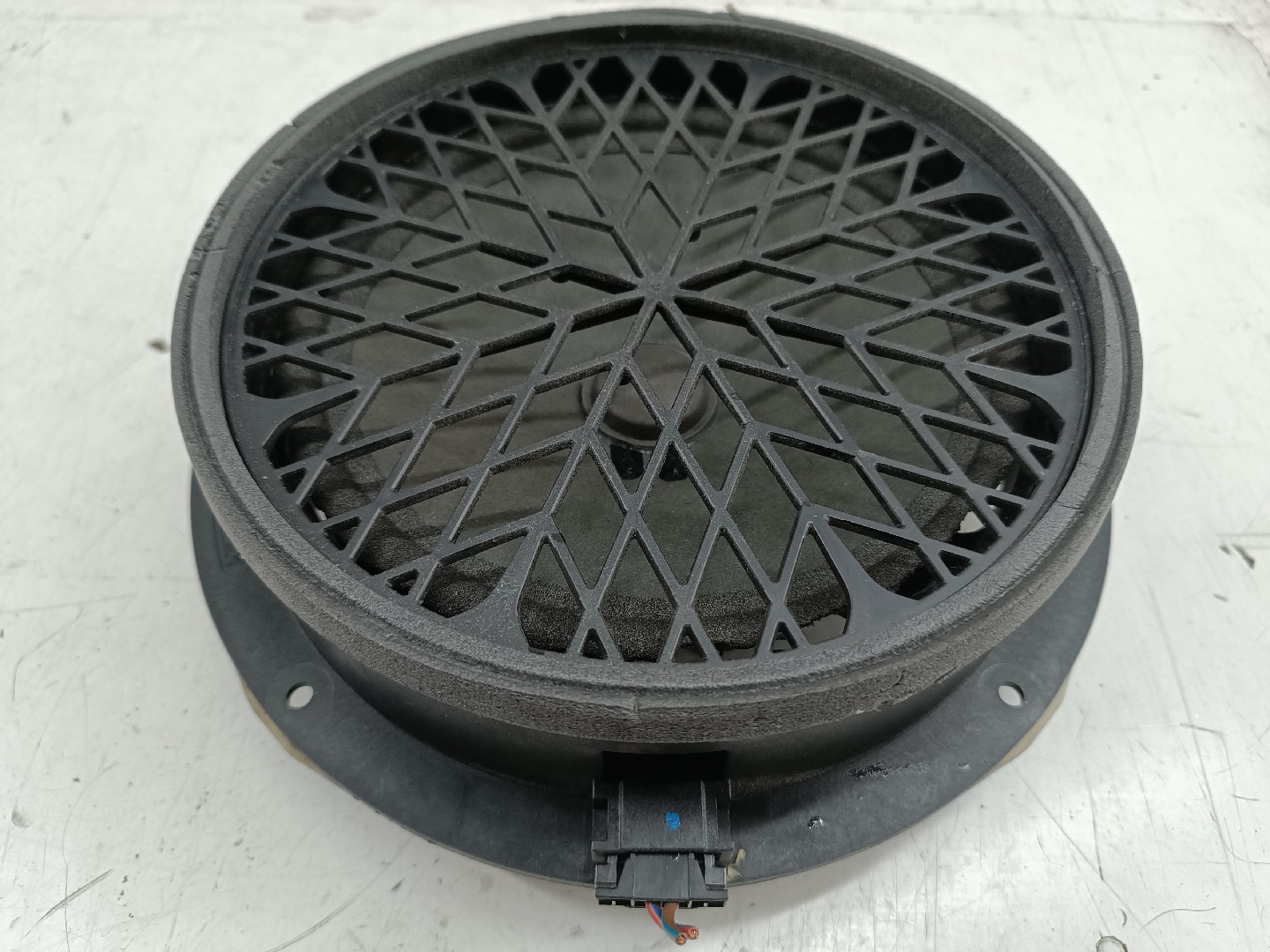 Coluna de som AUDI Q5 (8RB) | 08 - 17 Imagem-2