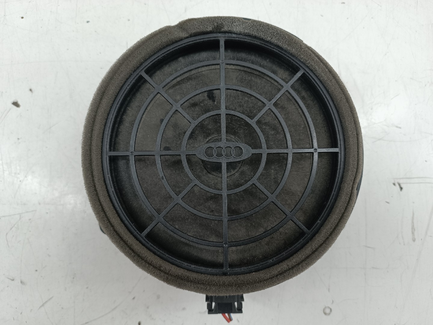 Coluna de som AUDI Q5 (8RB) | 08 - 17 Imagem-2