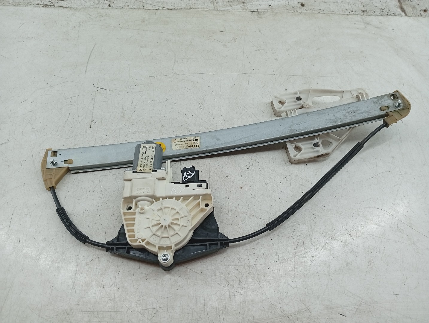 Motor e elevador de vidro trás direito AUDI Q5 (8RB) | 08 - 17 Imagem-2