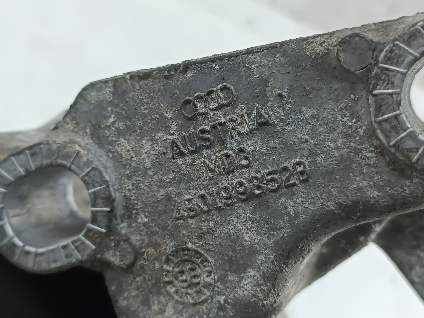 Apoio De Motor AUDI A4 Avant (8D5, B5) | 94 - 02 Imagem-1