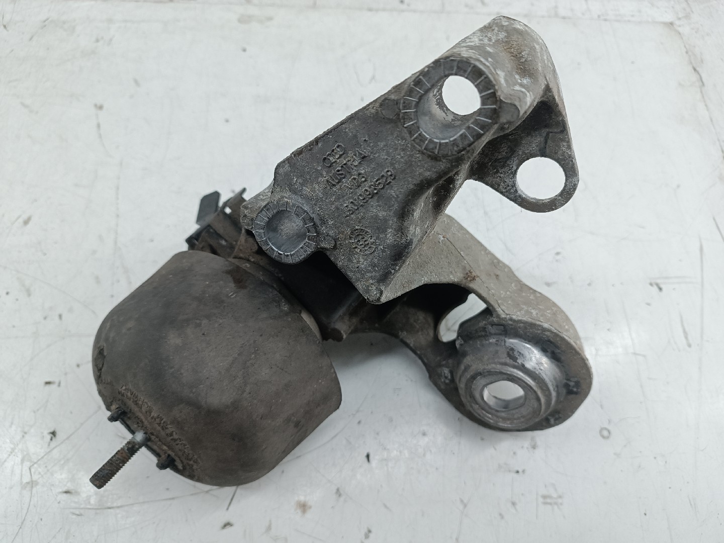 Apoio De Motor AUDI A4 Avant (8D5, B5) | 94 - 02