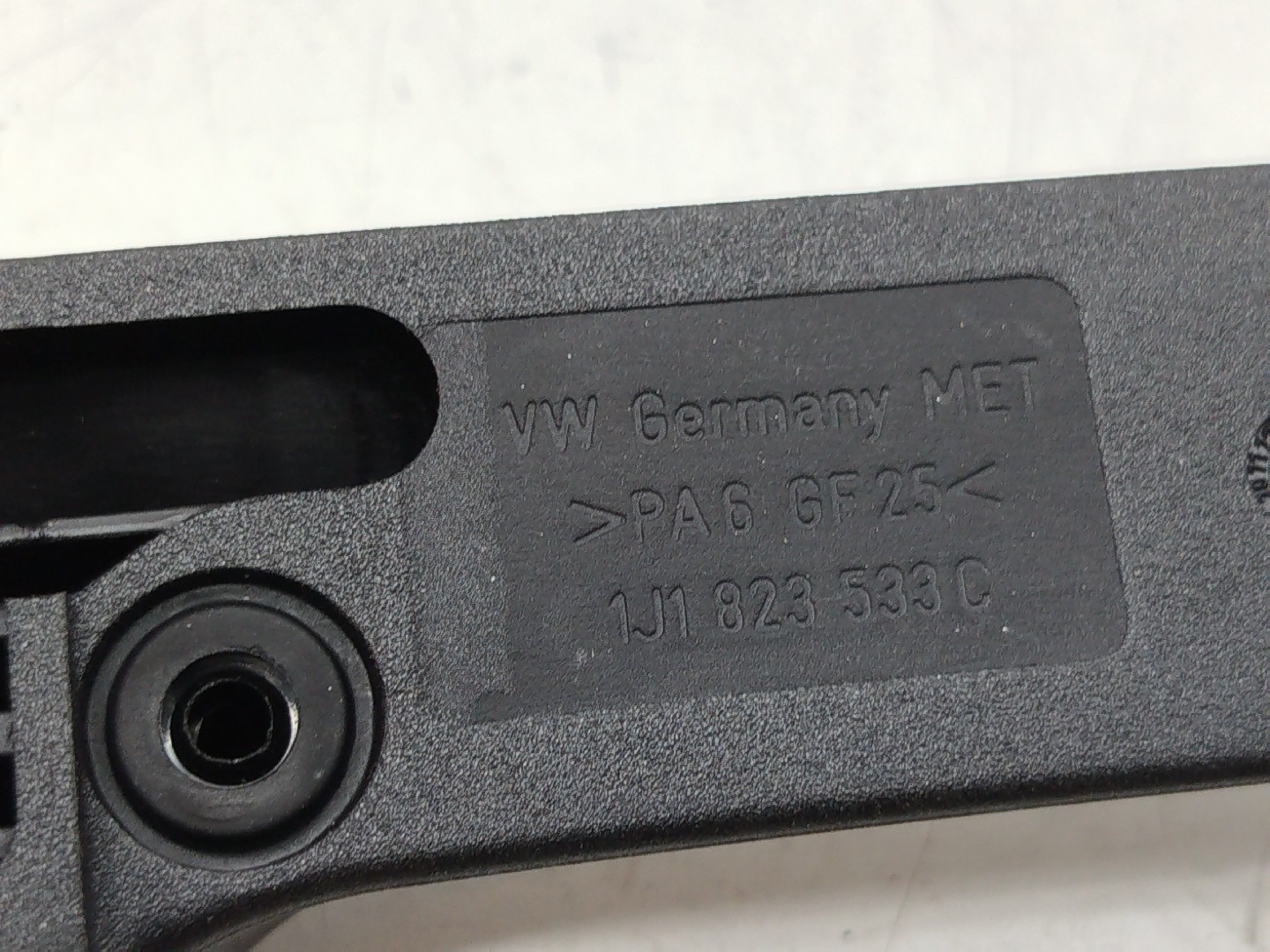 Puxador do Capot VOLKSWAGEN GOLF V (1K1) | 03 - 09 Imagem-3