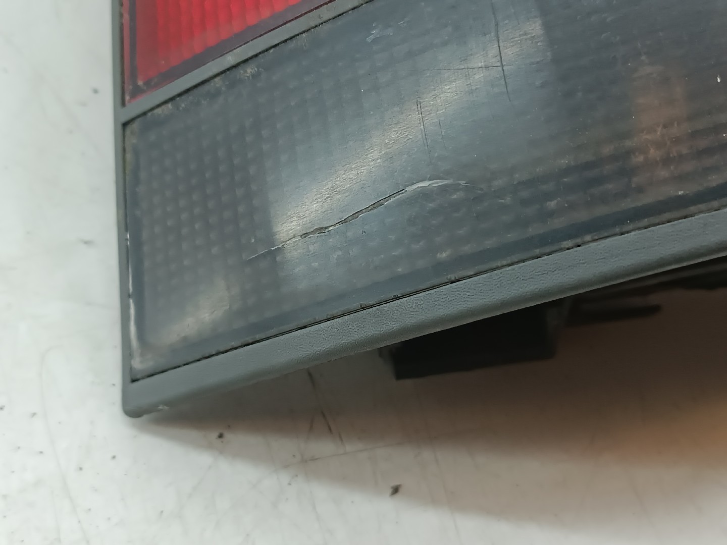 Farolim Stop Esquerdo RENAULT CLIO I (B/C57_, 5/357_) | 90 - 98 Imagem-3