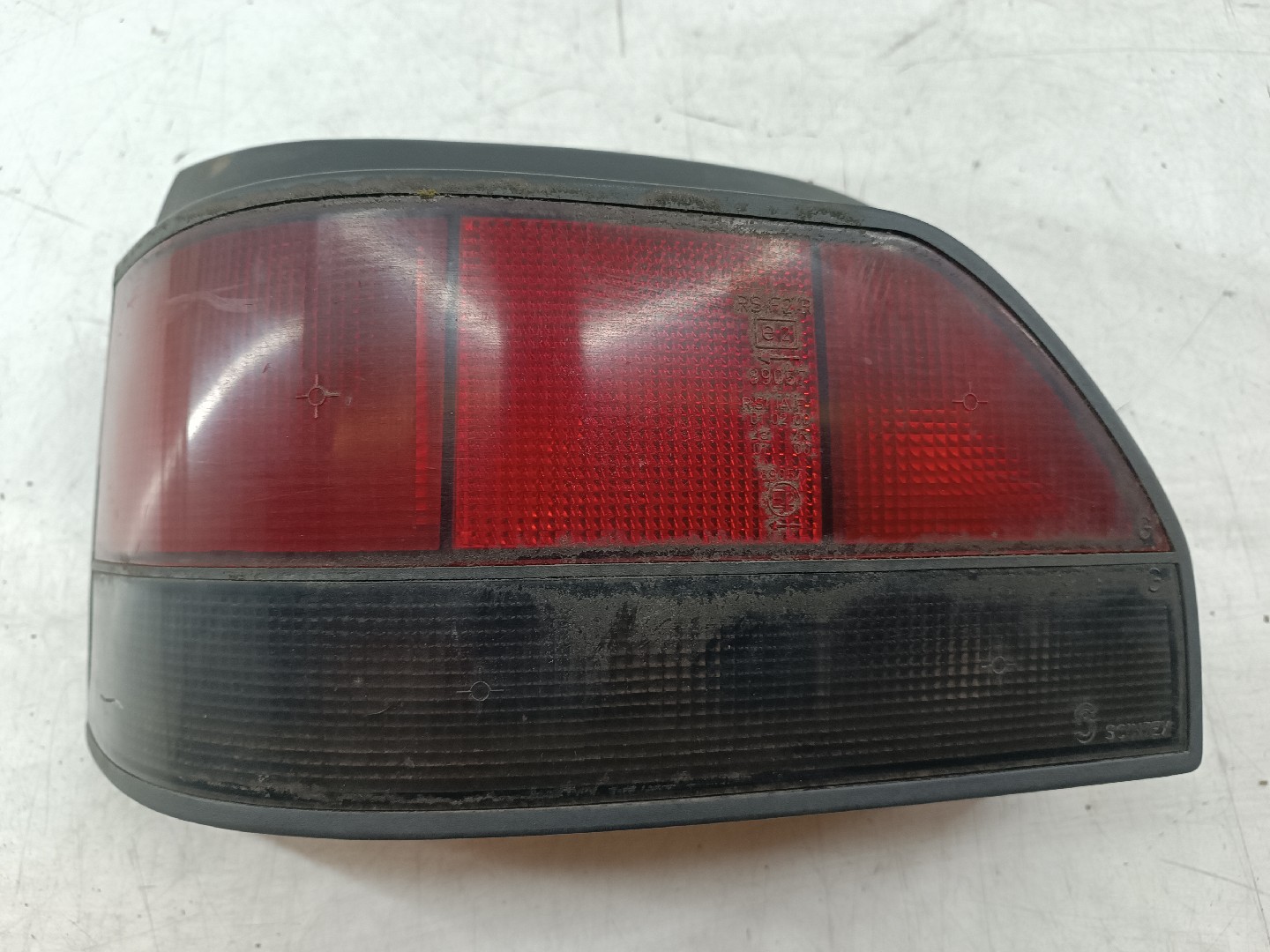 Farolim Stop Esquerdo RENAULT CLIO I (B/C57_, 5/357_) | 90 - 98 Imagem-4