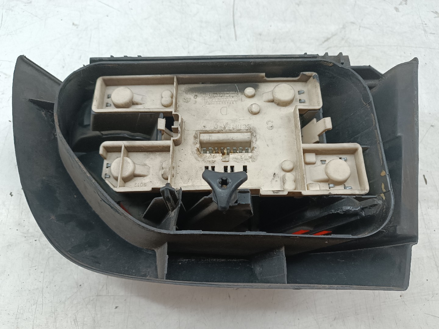 Farolim Stop Direito RENAULT CLIO I (B/C57_, 5/357_) | 90 - 98 Imagem-1