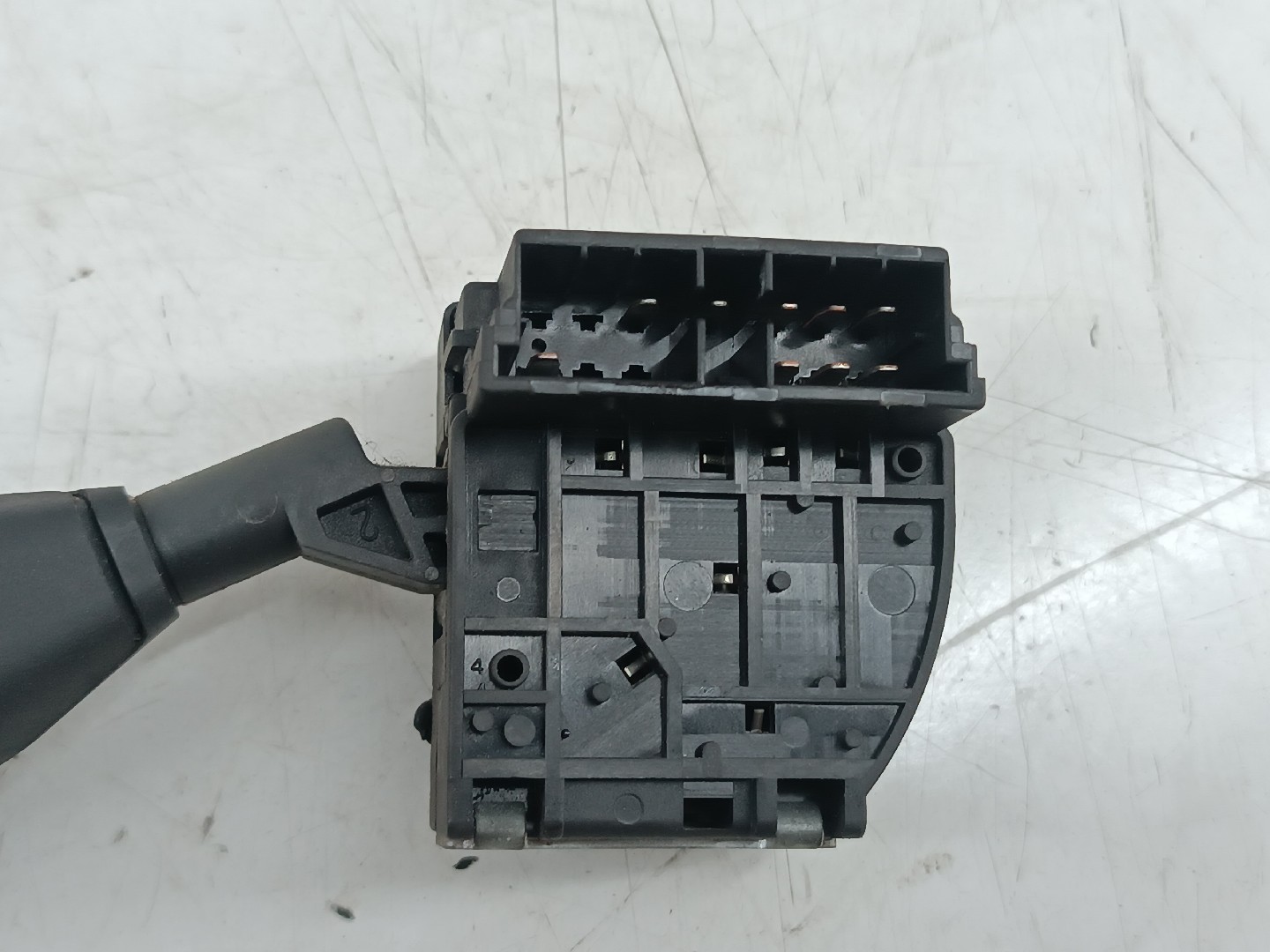 Comutador de limpa-para-brisas RENAULT CLIO I (B/C57_, 5/357_) | 90 - 98 Imagem-1