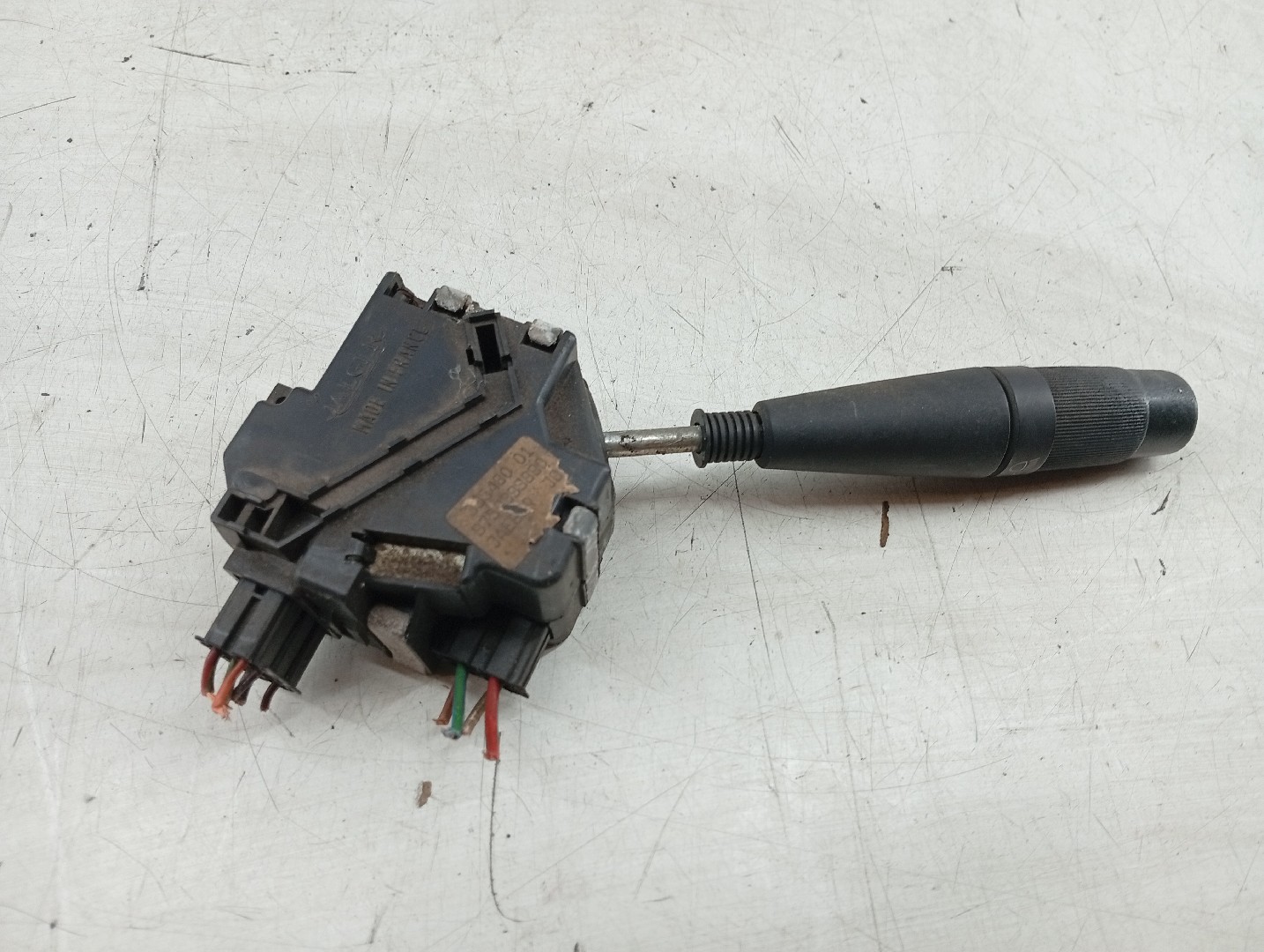 Comutador de piscas e luzes RENAULT CLIO I (B/C57_, 5/357_) | 90 - 98