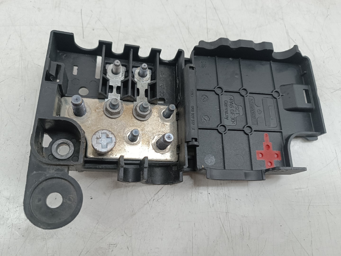 Bloco Junção Bateria AUDI Q5 (8RB) | 08 - 17 Imagem-1