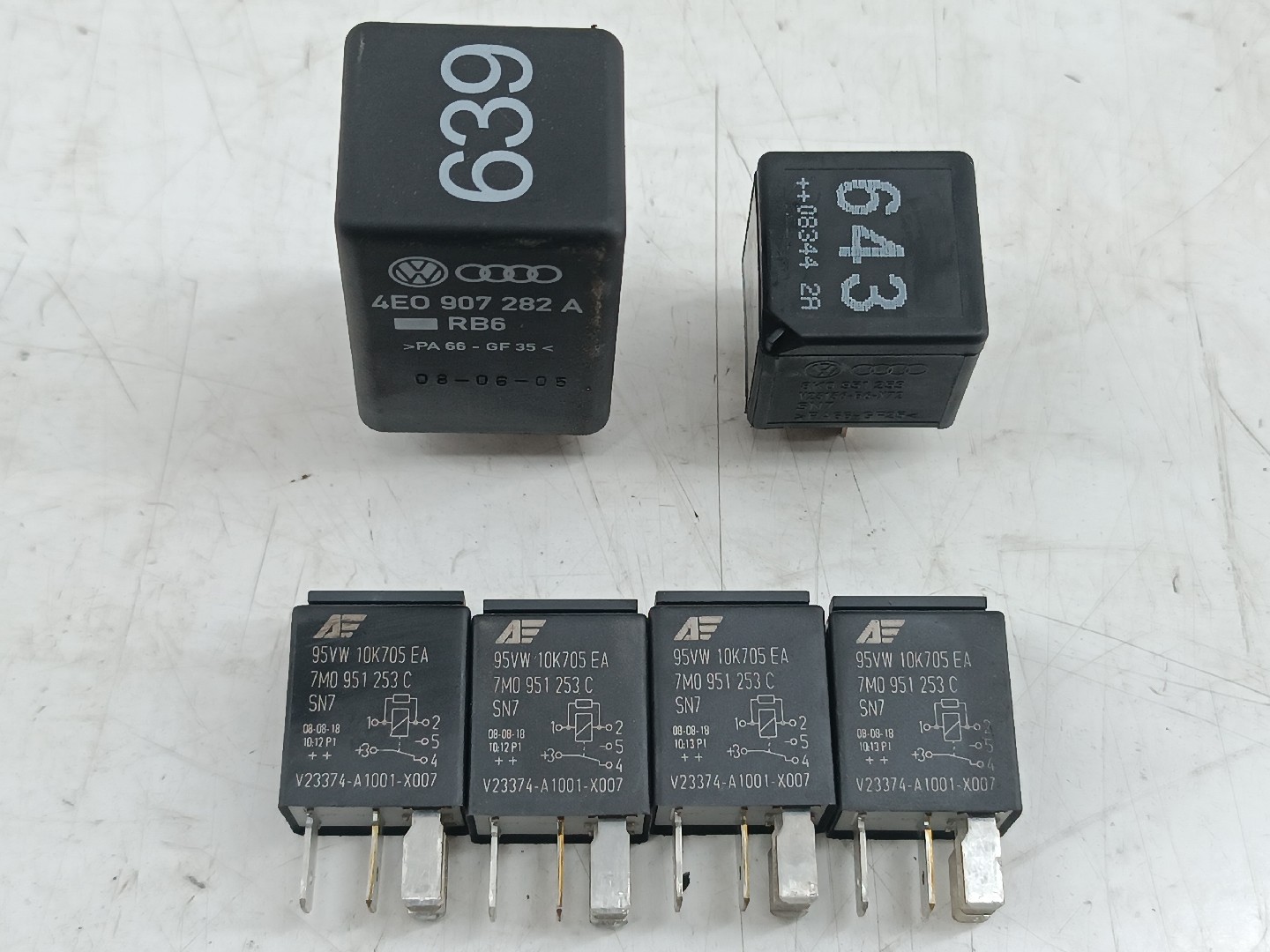 Relés AUDI Q5 (8RB) | 08 - 17