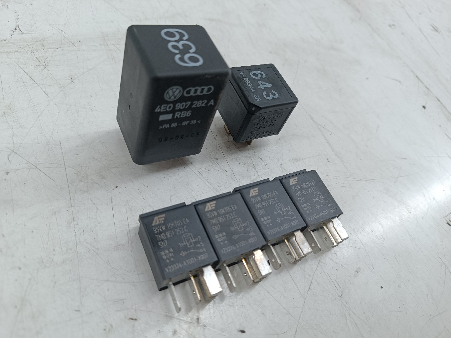 Relés AUDI Q5 (8RB) | 08 - 17 Imagem-4