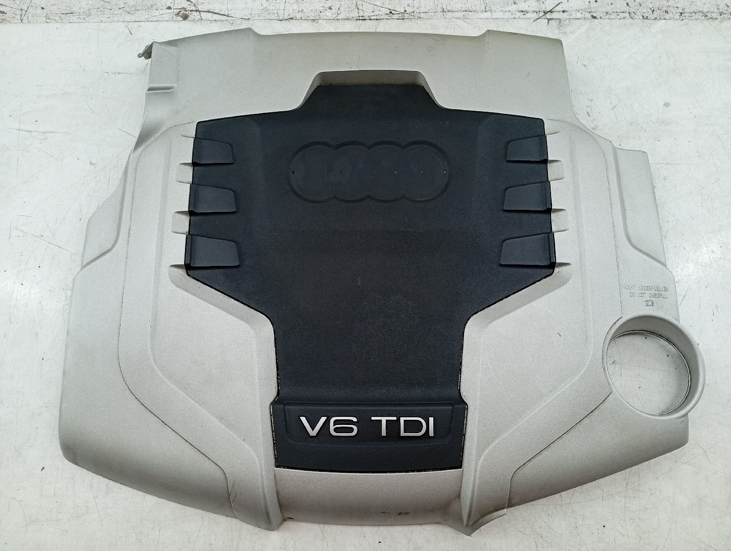 Tampa de motor AUDI Q5 (8RB) | 08 - 17 Imagem-5