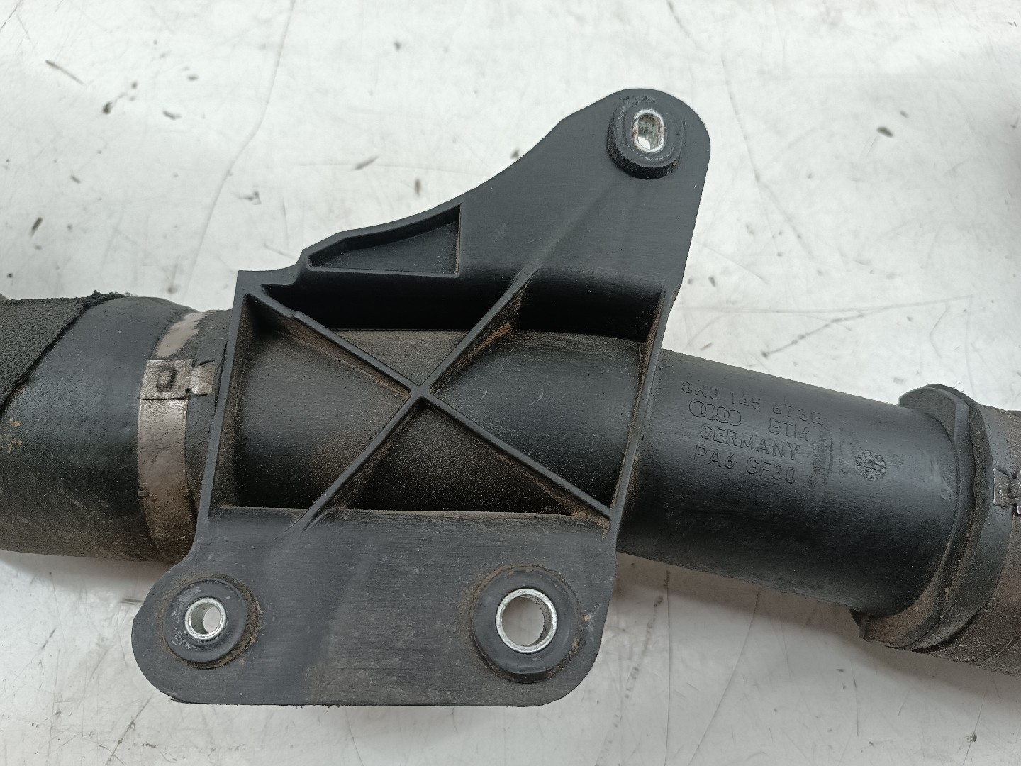 Tubagem do Intercooler AUDI Q5 (8RB) | 08 - 17 Imagem-1