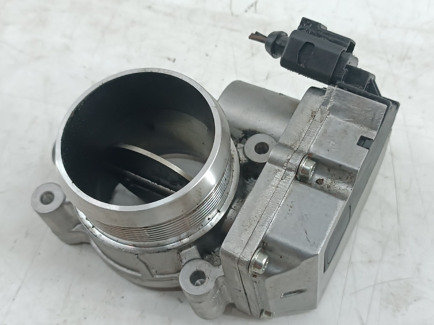 Borboleta de admissão AUDI Q5 (8RB) | 08 - 17 Imagem-1