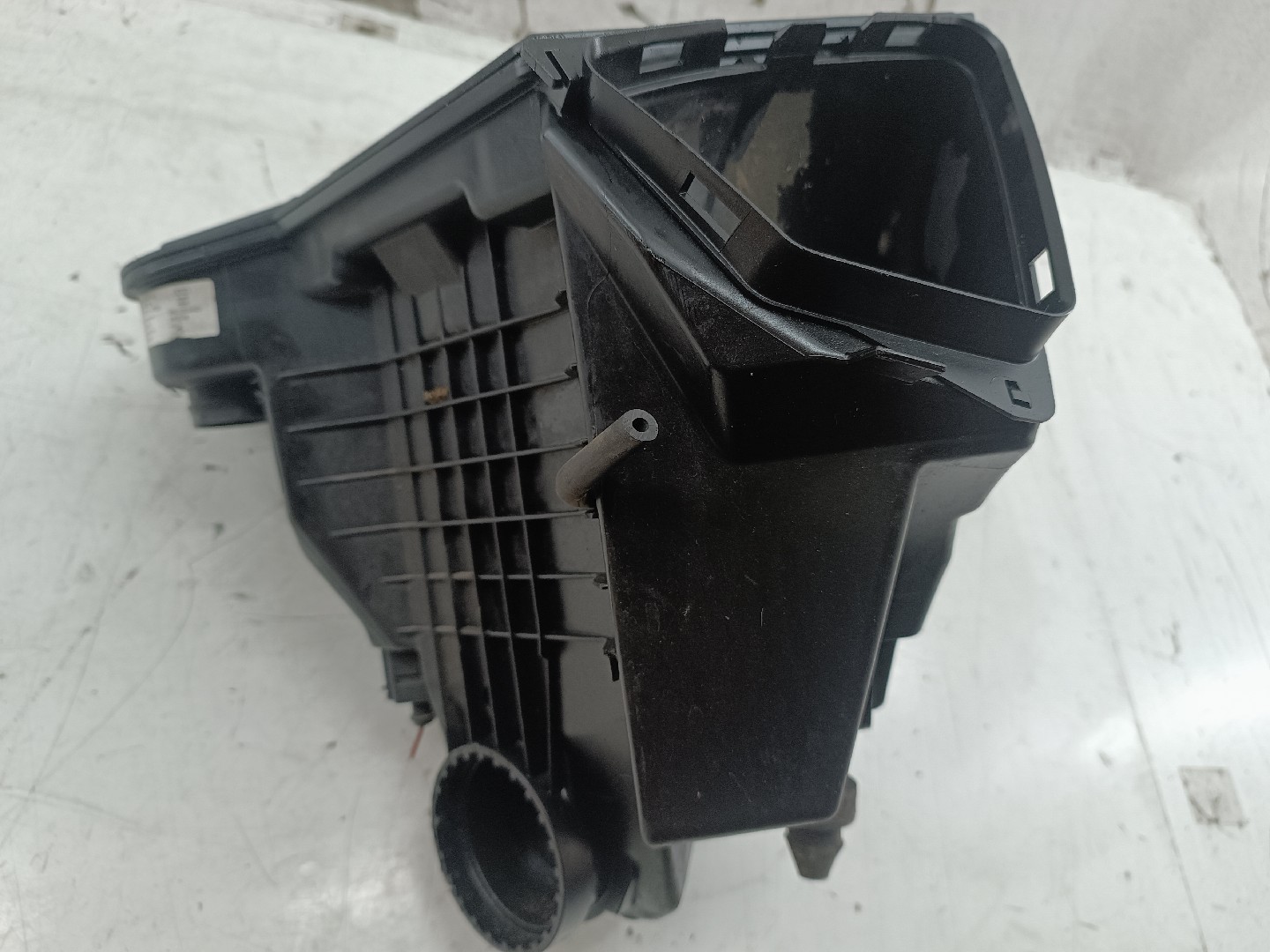 Caixa de filtro de ar AUDI Q5 (8RB) | 08 - 17 Imagem-2