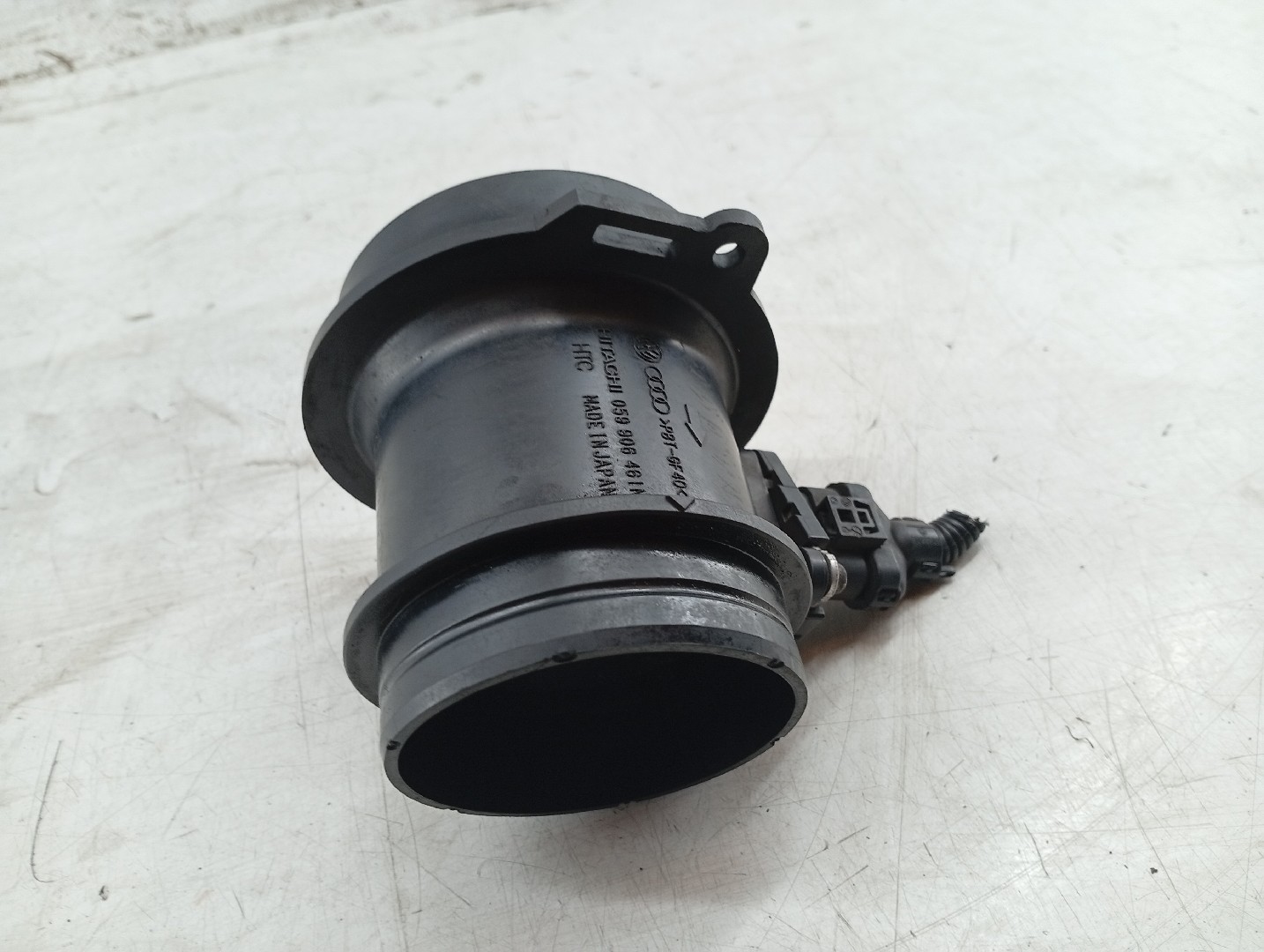 Medidor de Massa de Ar AUDI Q5 (8RB) | 08 - 17 Imagem-1