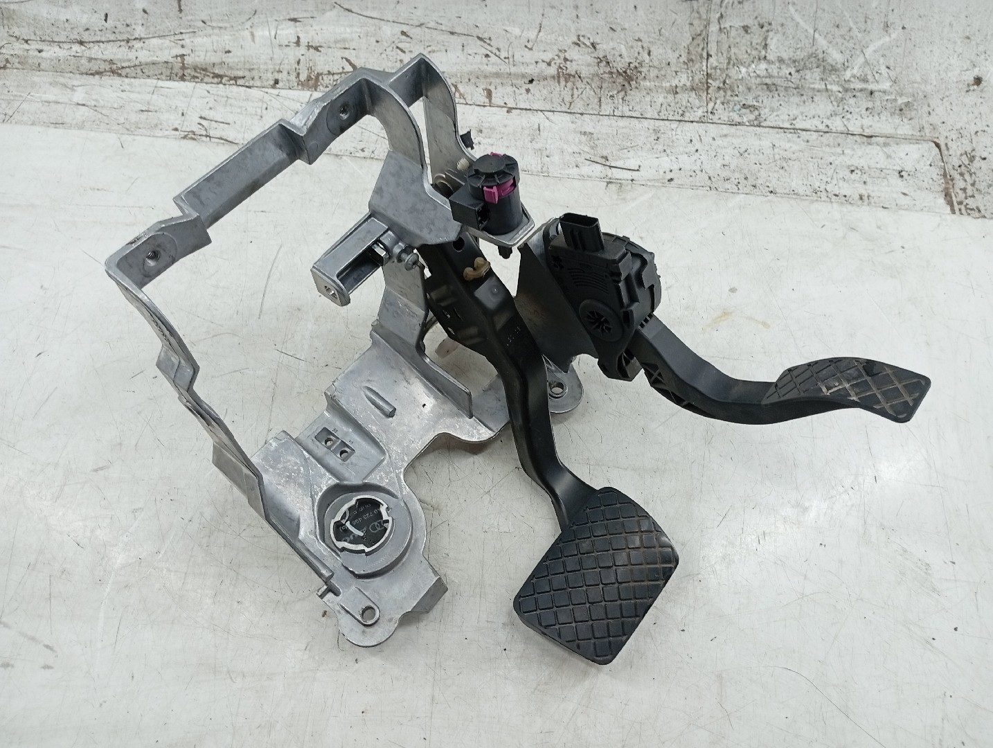 Pedaleira AUDI Q5 (8RB) | 08 - 17 Imagem-4