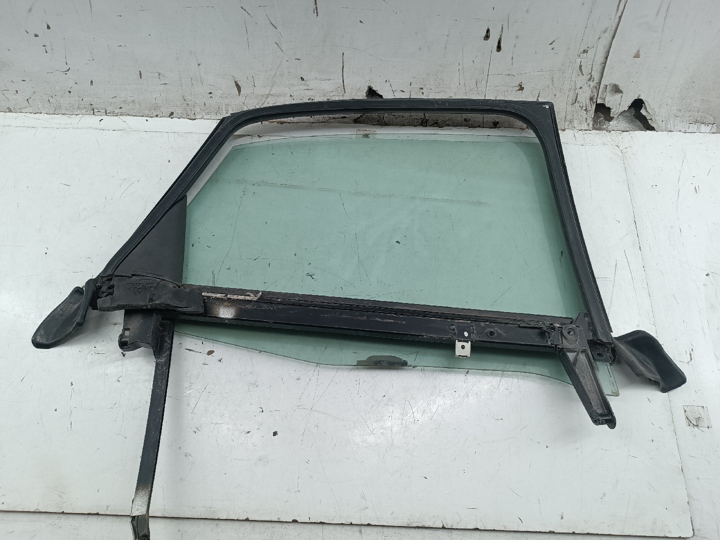 Vidro Traseiro Esquerdo SEAT EXEO (3R2) | 08 - 13