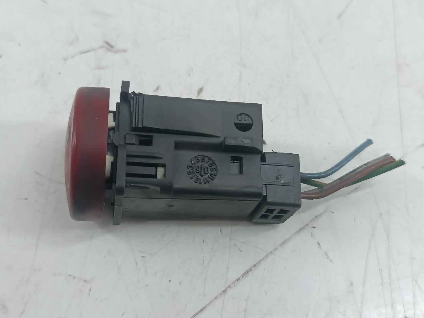 Interruptor 4 piscas CITROEN BERLINGO / BERLINGO FIRST Veículo multiuso (MF, GJK, GFK) | 96 - 11 Imagem-1