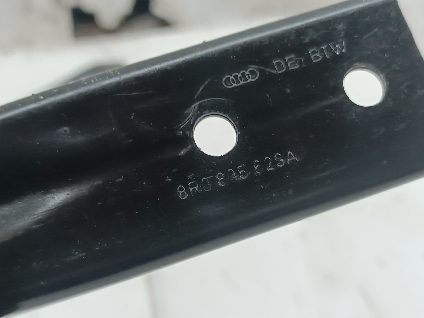 Reforço do para-choques Frente AUDI Q5 (8RB) | 08 - 17 Imagem-1