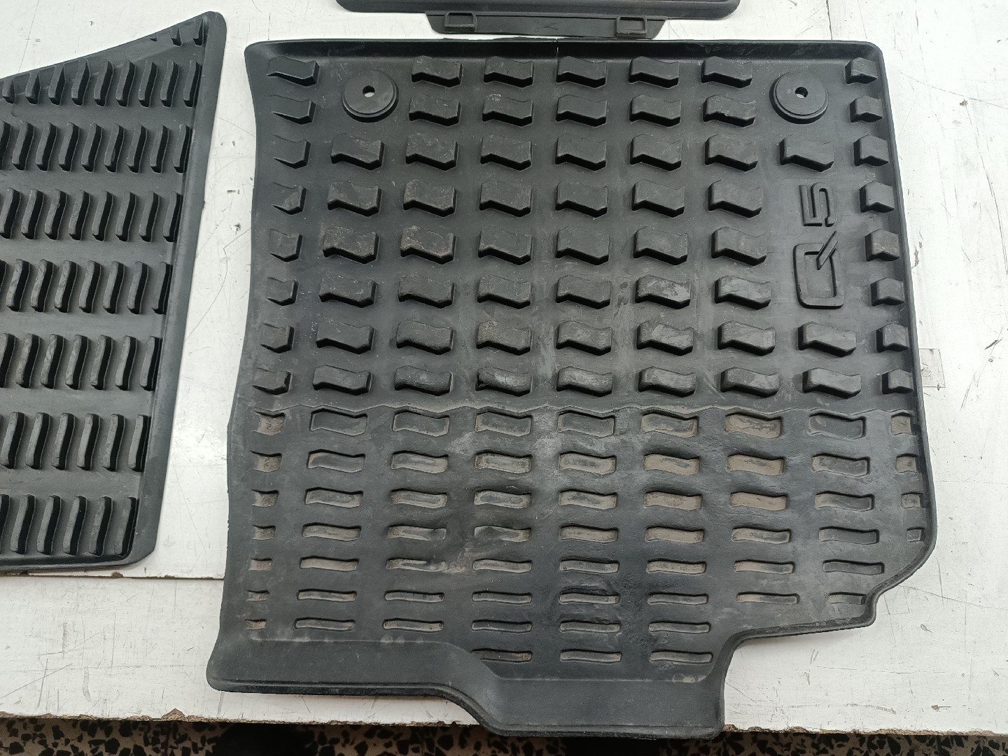 Conjunto de 4 tapetes AUDI Q5 (8RB) | 08 - 17 Imagem-8