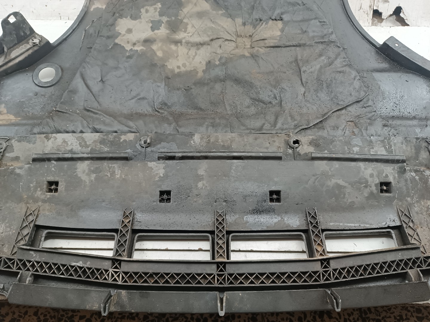 Lip de para-choques frontal AUDI Q5 (8RB) | 08 - 17 Imagem-3